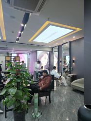 -藤野造型烫染·漂发