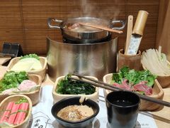 -独食火锅·半米屋台(直营总店)