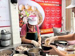 -榮泰米粉湯(Left Shop)