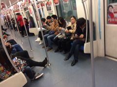 -陆家浜路(地铁站)