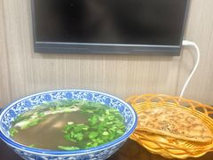 -丰登陕西水盆牛羊肉·泡馍