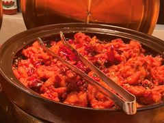 -四囍码头海鲜烧烤自助火锅(外滩南京东路悦荟广场店)