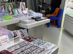 -视野联行眼镜蔡司·依视路官方授权店(顺城店)