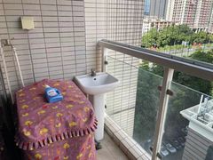 -深圳葵花酒店公寓(福田口岸店)
