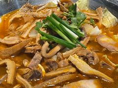 -老王全牛宴·鲜牛肉牛杂火锅(总店)