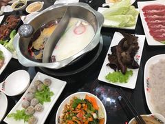 -红菇坊鲜汤火锅(北站店)