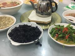 -天乐农家鱼头王(天目湖店)