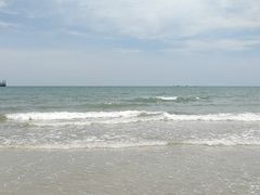 -侨港海滩