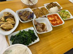 -老乡鸡(东方广场店)