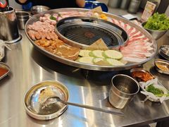 -哈哈碳都·牛肋条无限自助烤肉(宝龙店)