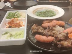-極屋鮨牛 · 烧肉酒场(时代C馆店)