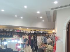 -拾光秀照相馆(石家庄勒泰中心店)