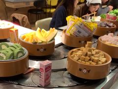 -龍歌自助小火锅(市南金茂湾店)