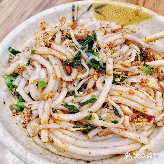 再回首鸡肉米线(一店)