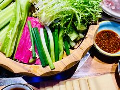 -山河屯铁锅炖·非遗东北菜(南山店)