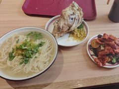 -老王四季抻面(南六东路店)