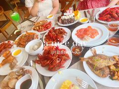 -东方红海鲜百汇(国际大厦店)