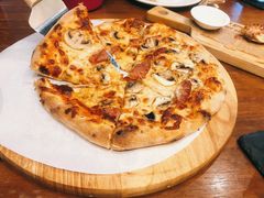 德式肉肠蘑菇披萨-G+KITCHEN(龙湖狮山天街店)