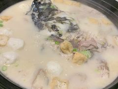 古法大鱼头白肺汤-上海会馆(香港名都店)