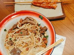 -楚东君•襄阳牛肉面牛杂煲(陆家嘴正大店)