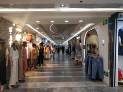 -广州白马服装市场