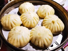传统三鲜包子-狗不理(贵宾楼店)