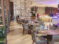 -松咖啡自助餐厅·松北香格里拉