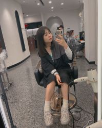 -SWANK SALON