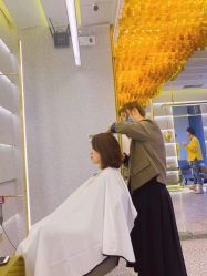 点击看大图 -3AM·S HAIR SALON烫发染发接发