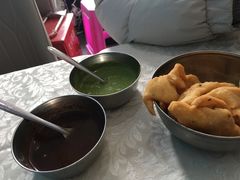 -葛尼沙印度餐厅 (镇明路店)