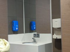 -麦当劳(轻轨曹杨路店)