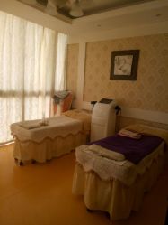 -悦芳庭美肤美体品牌集合店