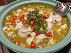 -重庆鸡公煲·青锅花椒鱼(牡丹江路店)