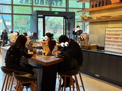 -星巴克臻选(杭州嘉里中心1F店)