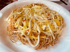 韭黄肉丝两面黄-老人和饭店(淮海中路店)