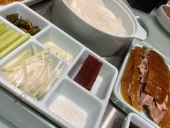 -紫光园·烤鸭·北京菜(团结湖店)