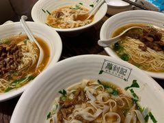 -万利记·长沙粉面小吃(8号仓店)