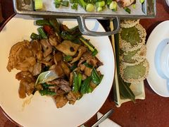 -绿茶餐厅(成都大悦城店)