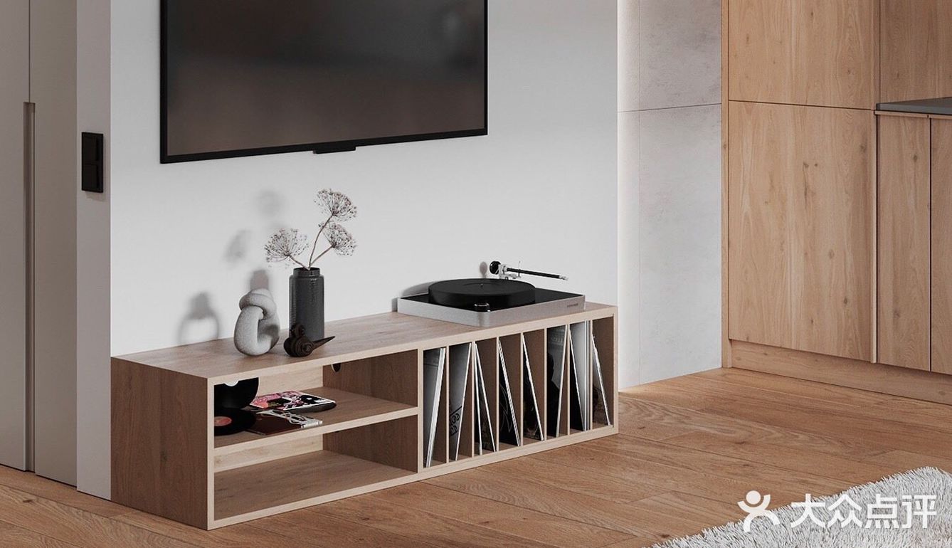 原木+橙色 简约雅致的感觉