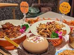 -嗨辣小聚·盘锦河蟹·海鲜烧烤龙虾(盘锦十年好店)