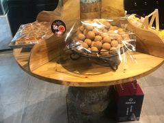 -昆明冠生园·蛋糕·面包(南强街店)