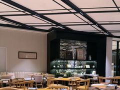 -瑰丽酒店·海吧·天际下午茶·现场DJ·天台酒吧