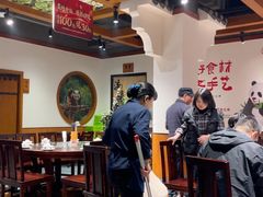 -六合居·明厨亮灶餐厅(成双大道店)