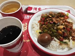 农家小炒肉饭-猪角·闽南猪脚饭(上海星荟中心店)