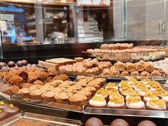 -Laderach 莱德拉(上海环贸iapm店)