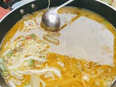 -有红鸡毛店·川菜(建设路店)