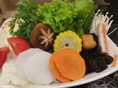 经典蔬菜拼盘-呷哺呷哺(世贸.工三店)