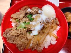 温泉蛋烧肉丼-食其家·牛丼咖喱(太阳宫店)