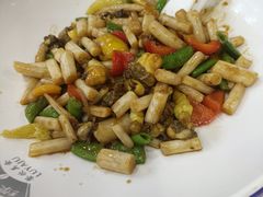 -绿雅居原生态农庄(小涌店)