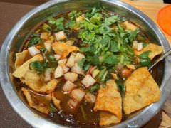 -柳州肥姨妈大骨螺蛳粉(万达中心店)